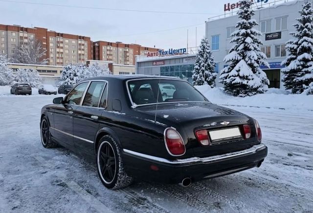 Bentley Arnage — фото 19